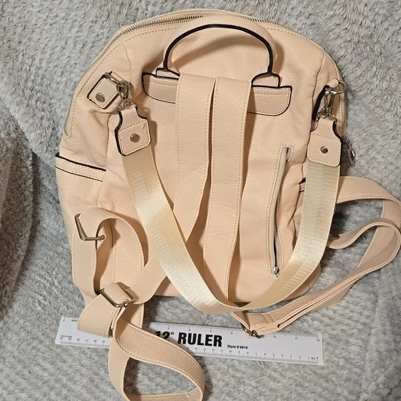 Ling Shuiwen Backpack - Picture 3 of 4